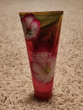 Bath & Body Works Cherry Blossom Ultra Shea Body Cream - Pink and Gold